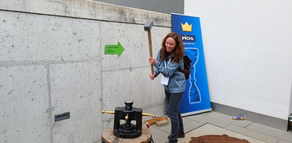 Lehrerin haut drauf 2